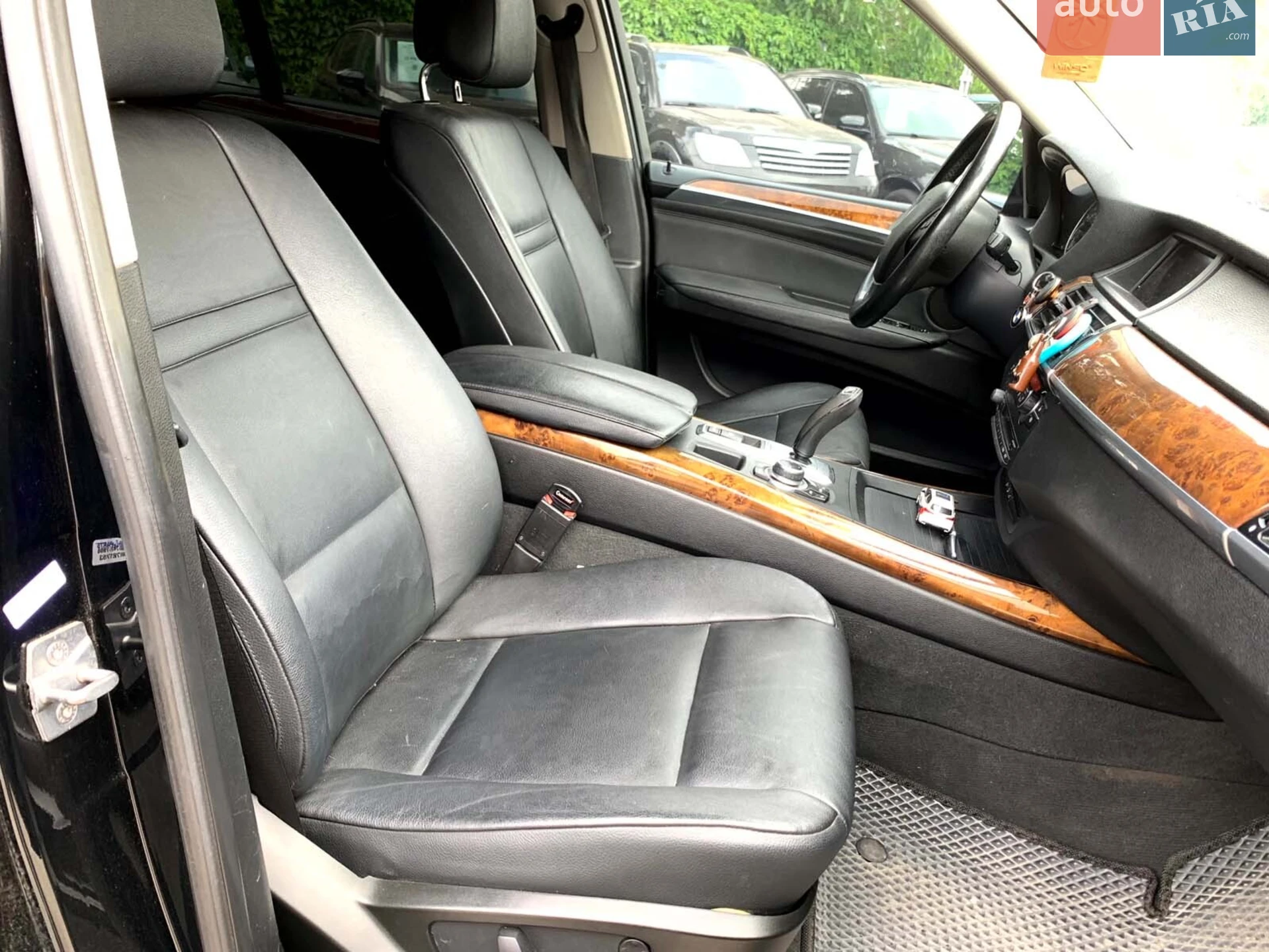 2010 BMW X5 - мініатюра 32