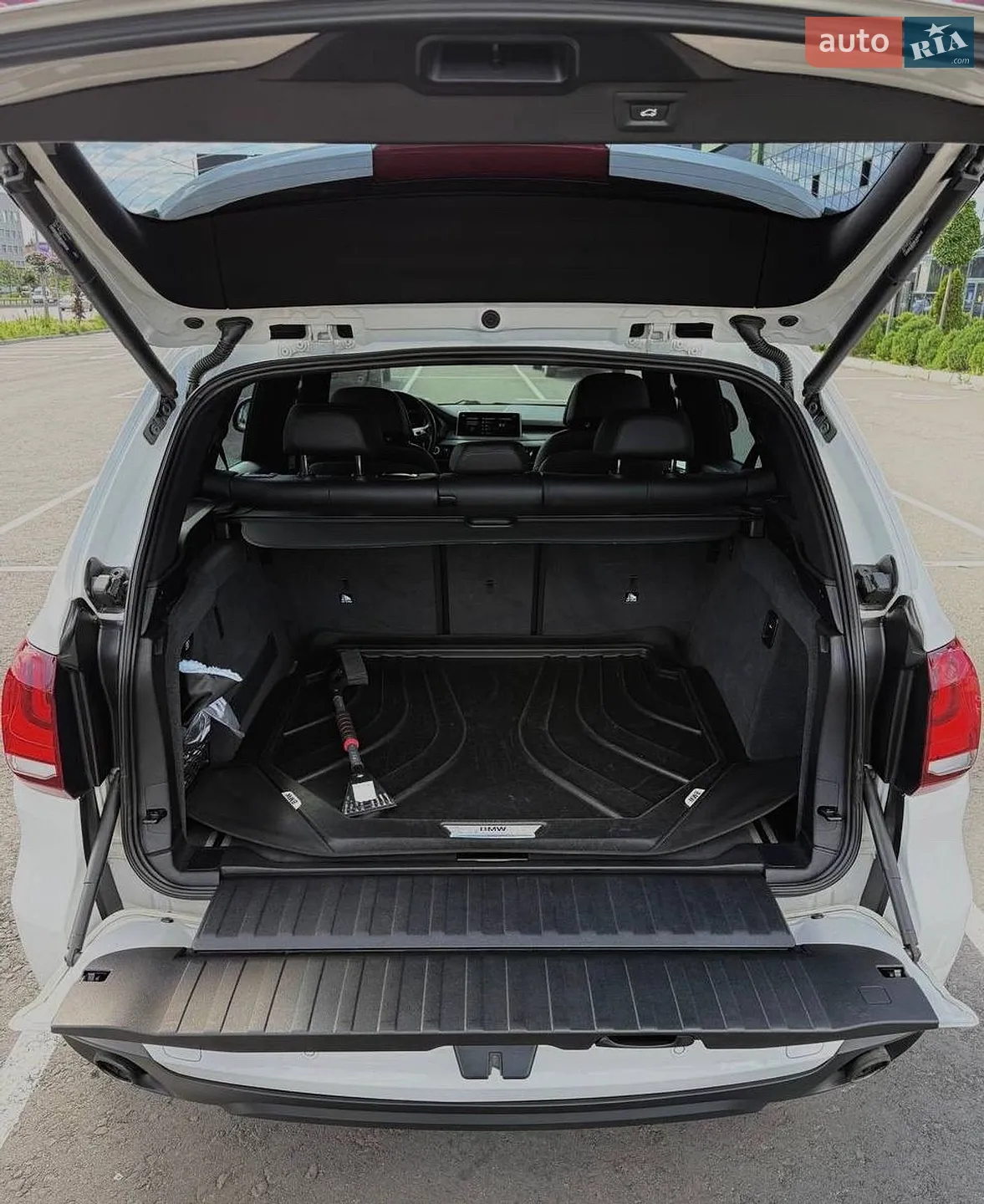 2015 BMW X5 - мініатюра 15