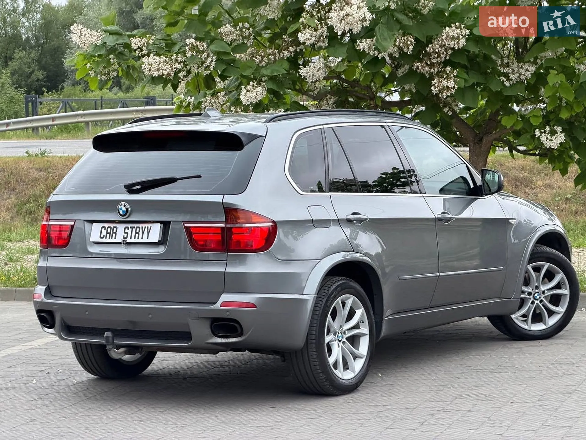 2010 BMW X5 - мініатюра 23