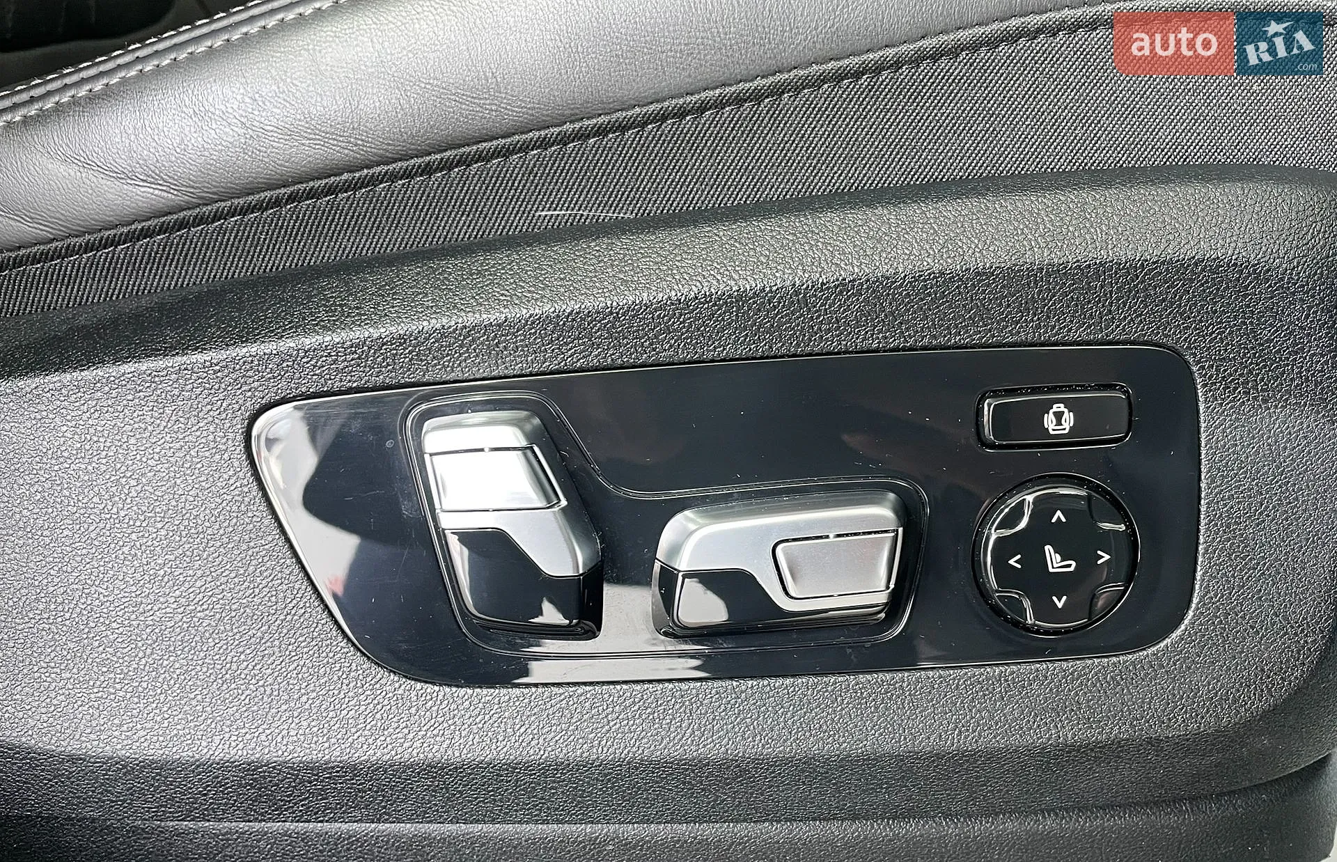 2020 BMW X5 - мініатюра 31