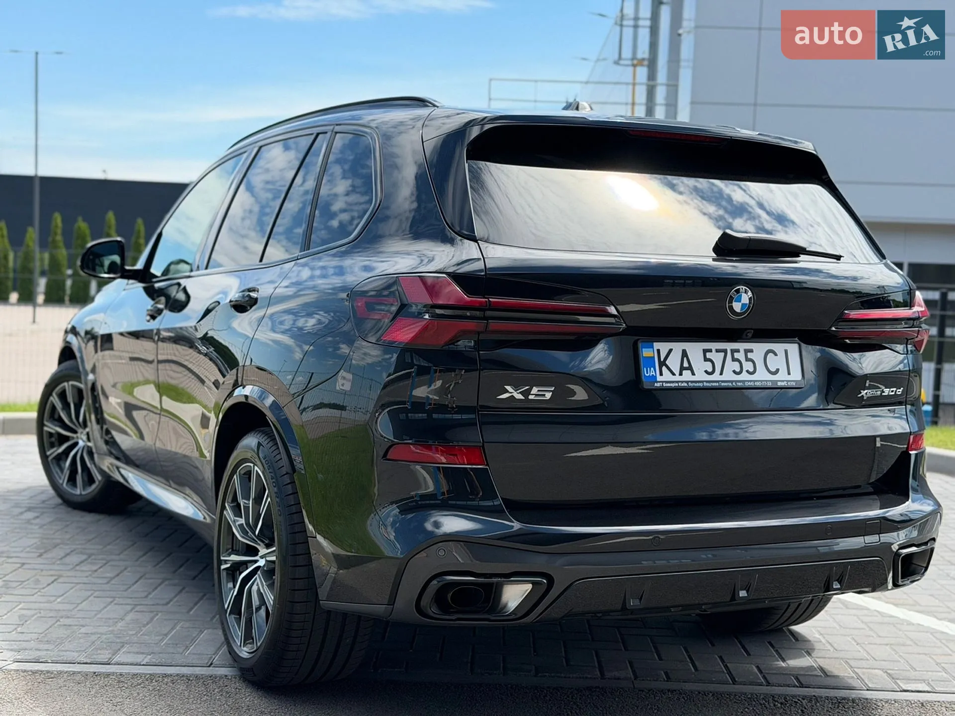 2023 BMW X5 - мініатюра 23