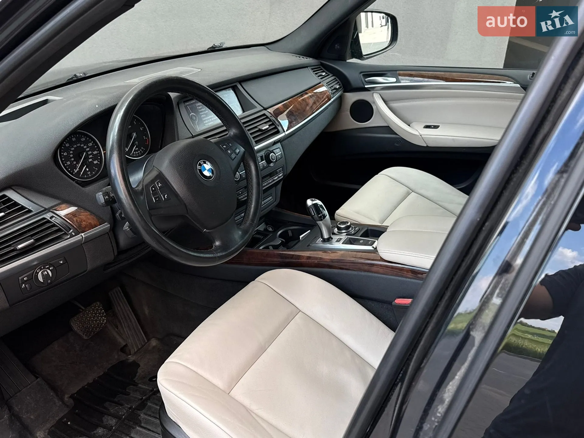 2011 BMW X5 - мініатюра 36