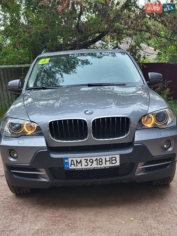 2010 BMW X5 - мініатюра 18