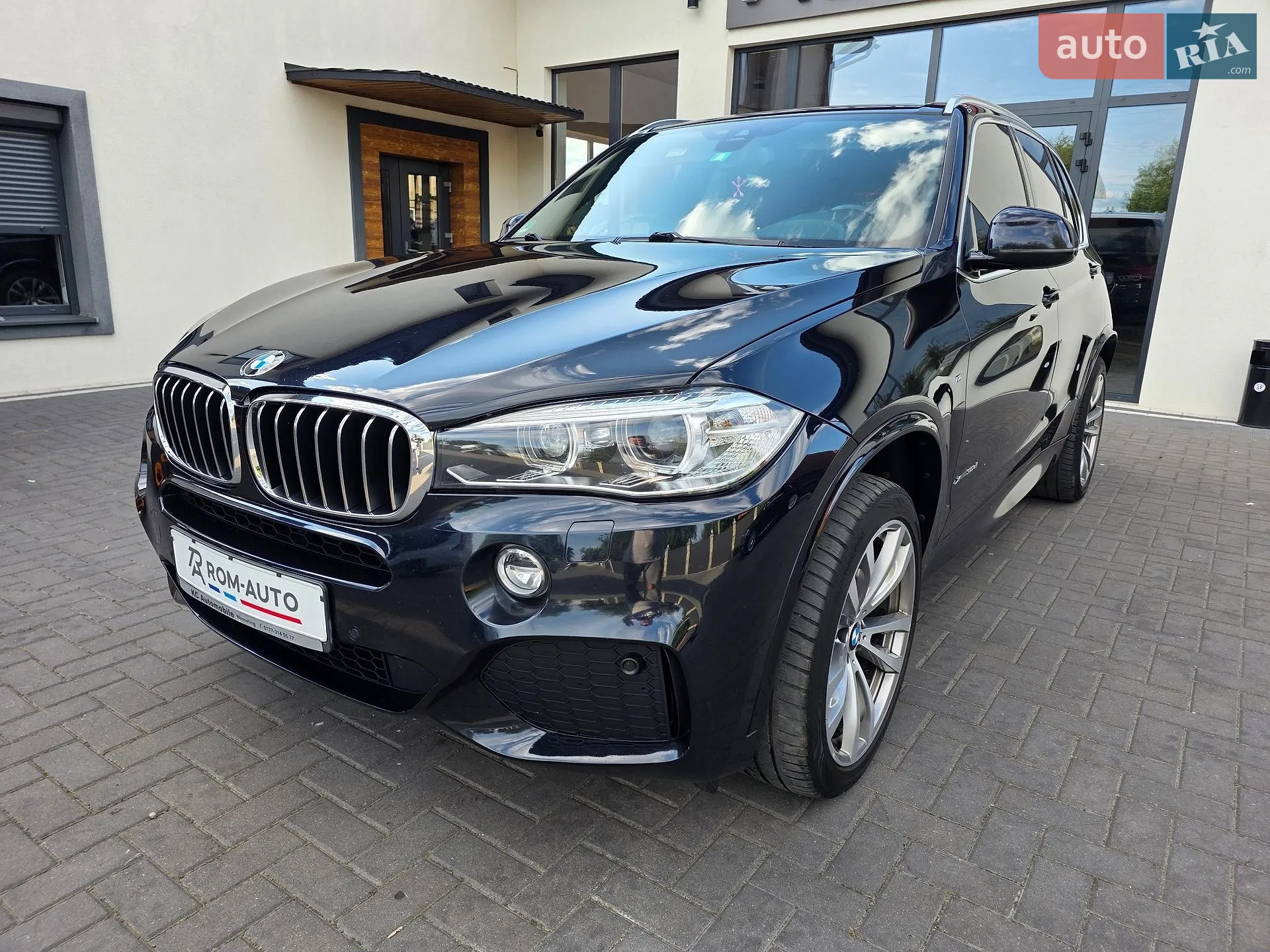 2017 BMW X5 - мініатюра 3