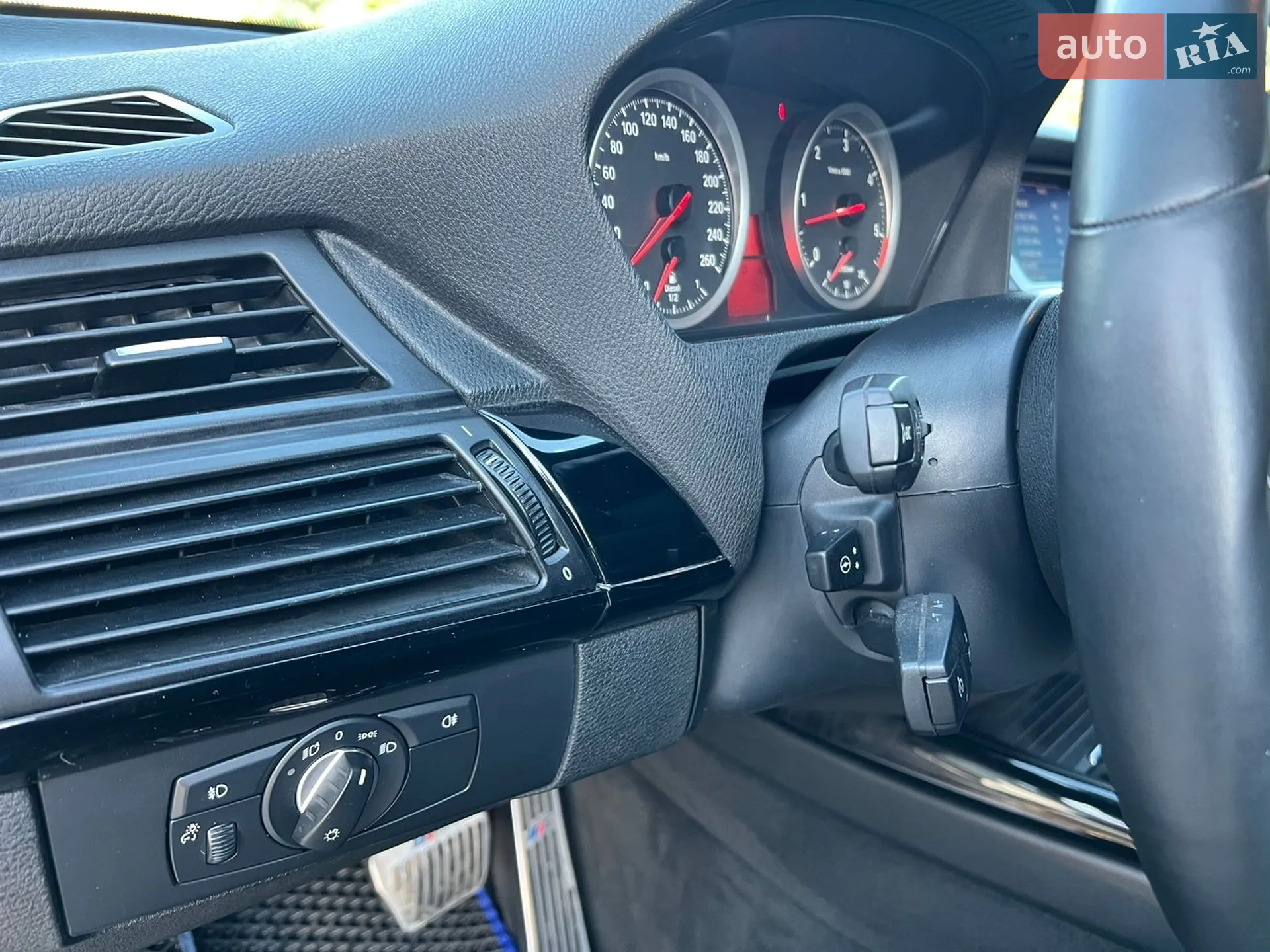 2010 BMW X5 - мініатюра 28
