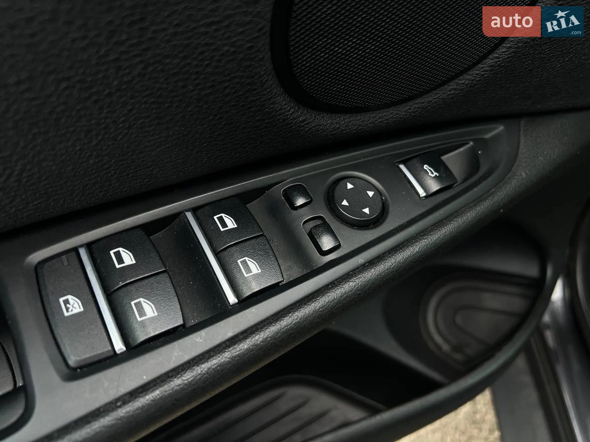 2014 BMW X5 - мініатюра 15
