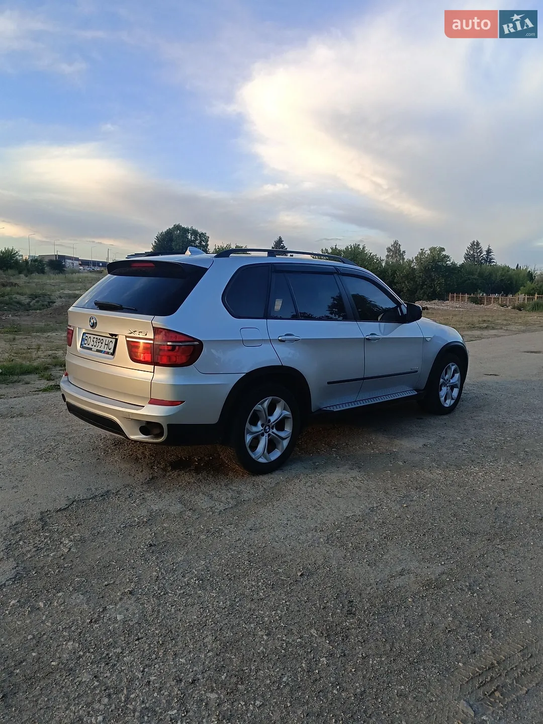 2010 BMW X5 - мініатюра 3