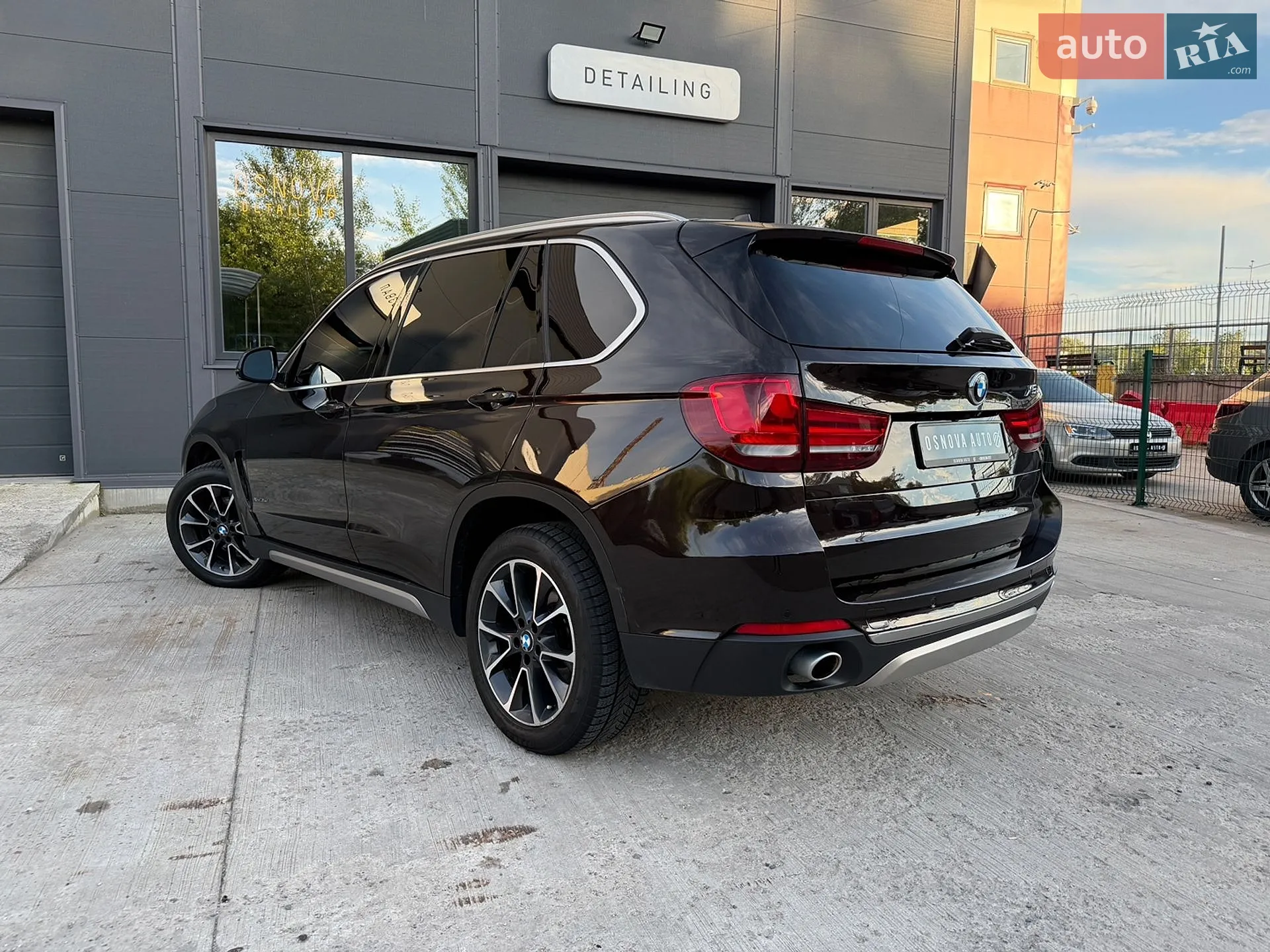 2016 BMW X5 - мініатюра 14