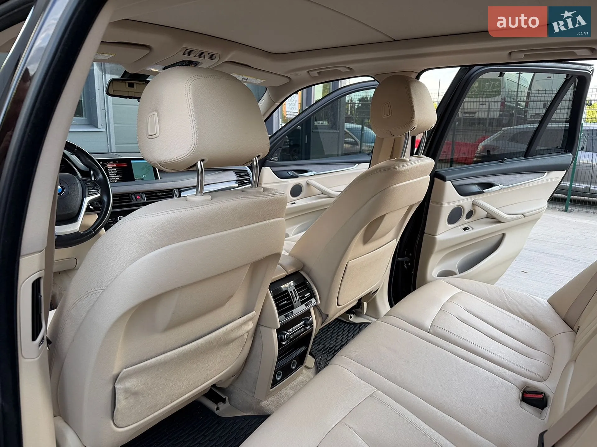 2016 BMW X5 - мініатюра 27