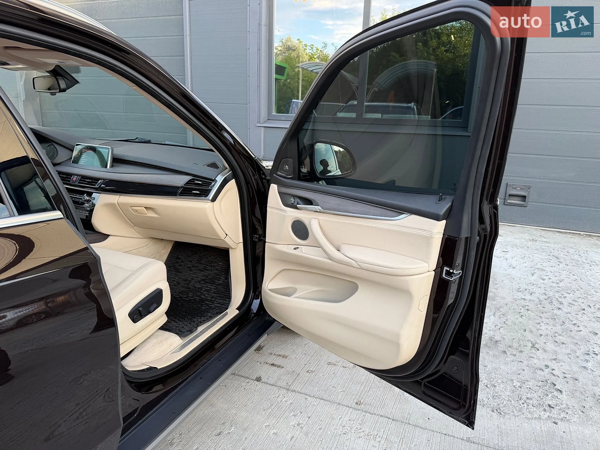 2016 BMW X5 - мініатюра 34