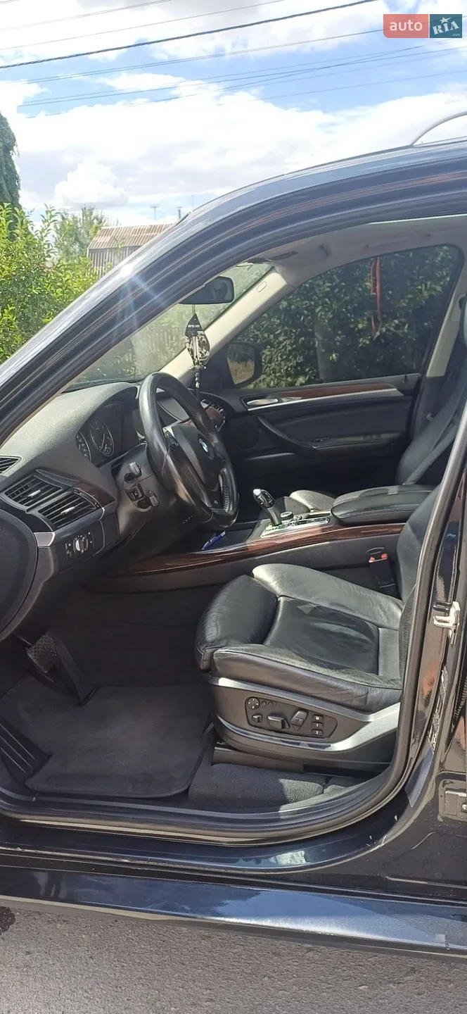 2010 BMW X5 - мініатюра 16