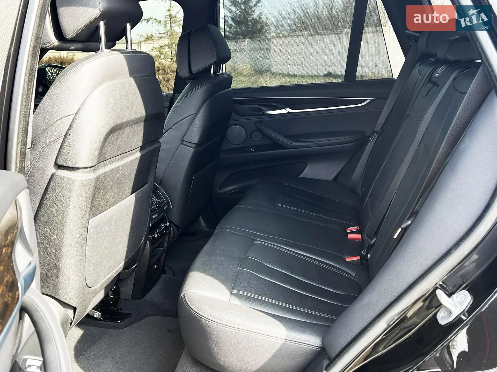 2017 BMW X5 - мініатюра 15