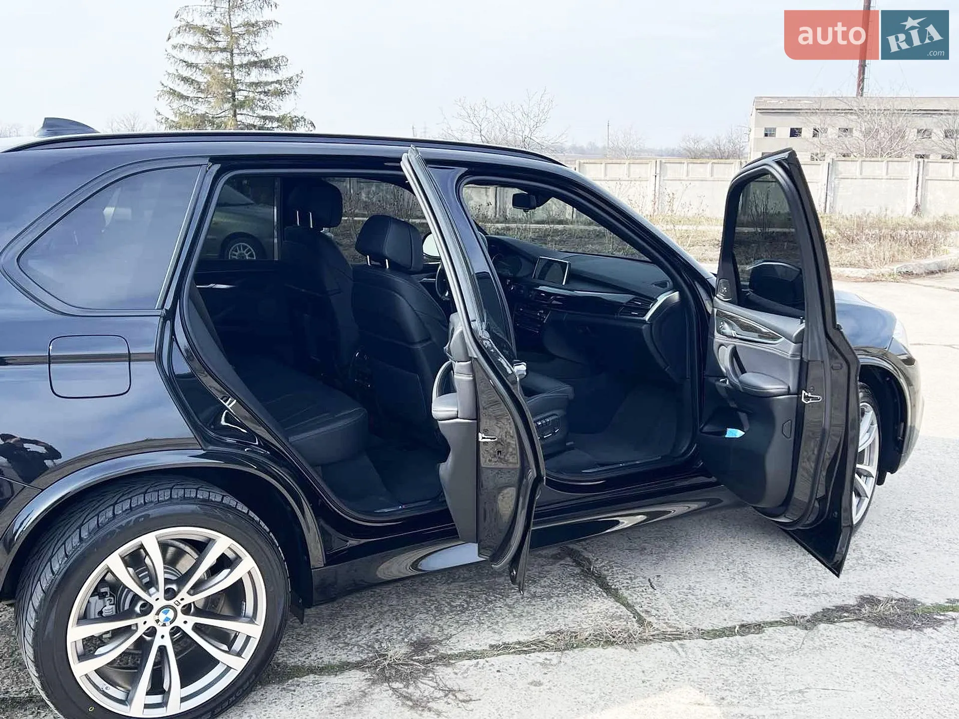 2017 BMW X5 - мініатюра 17