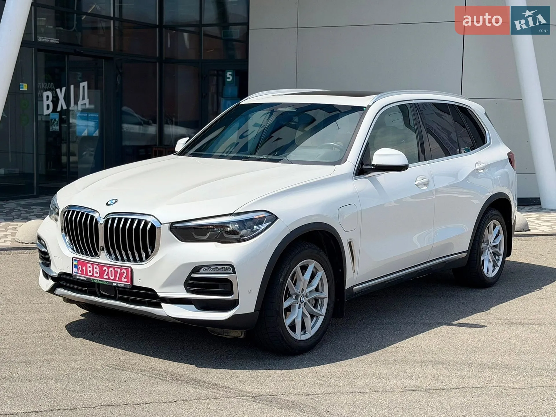 2021 BMW X5 - мініатюра 3