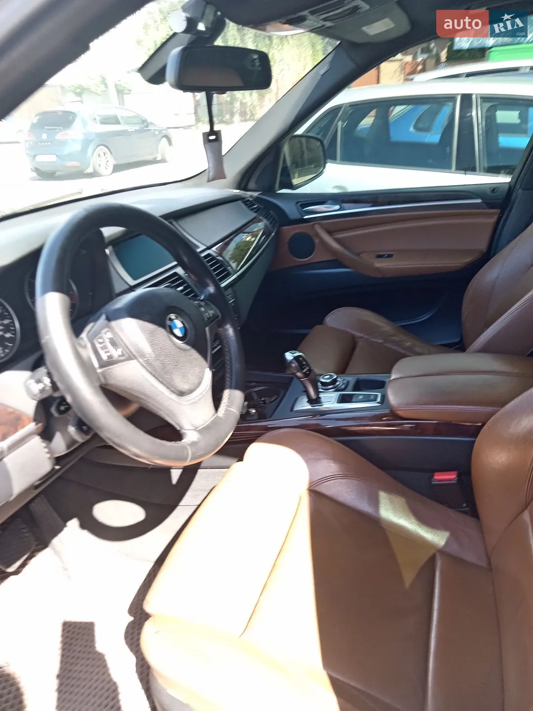 2010 BMW X5 - мініатюра 2