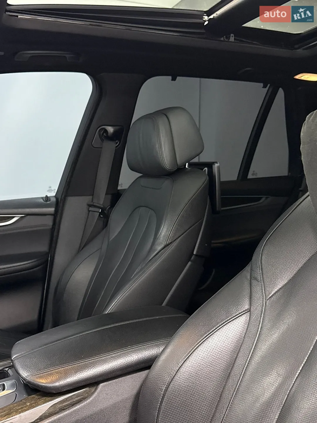 2015 BMW X5 - мініатюра 17