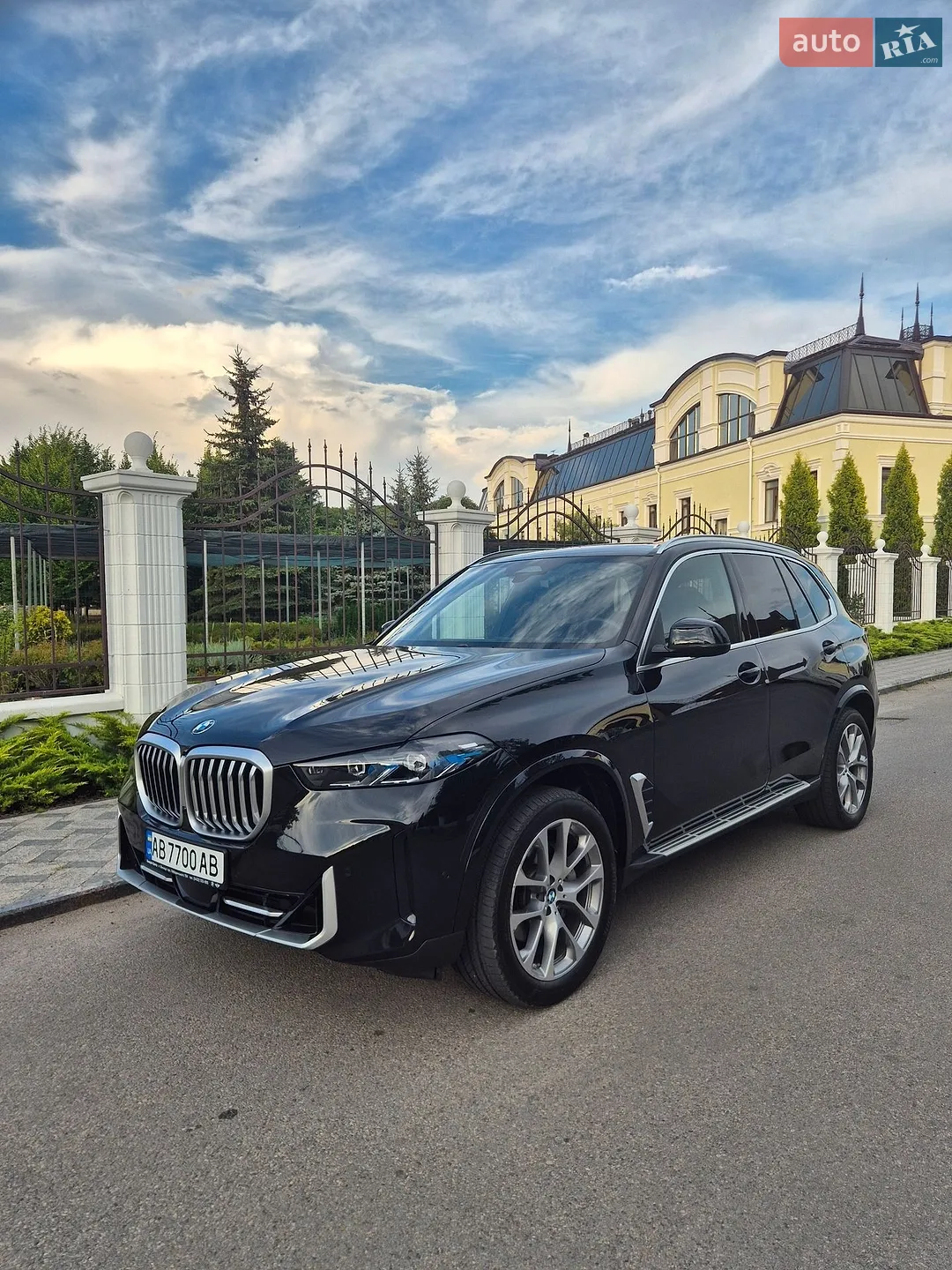 2025 BMW X5 - фото 1