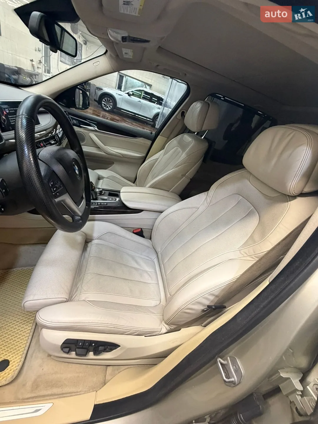2014 BMW X5 - мініатюра 10
