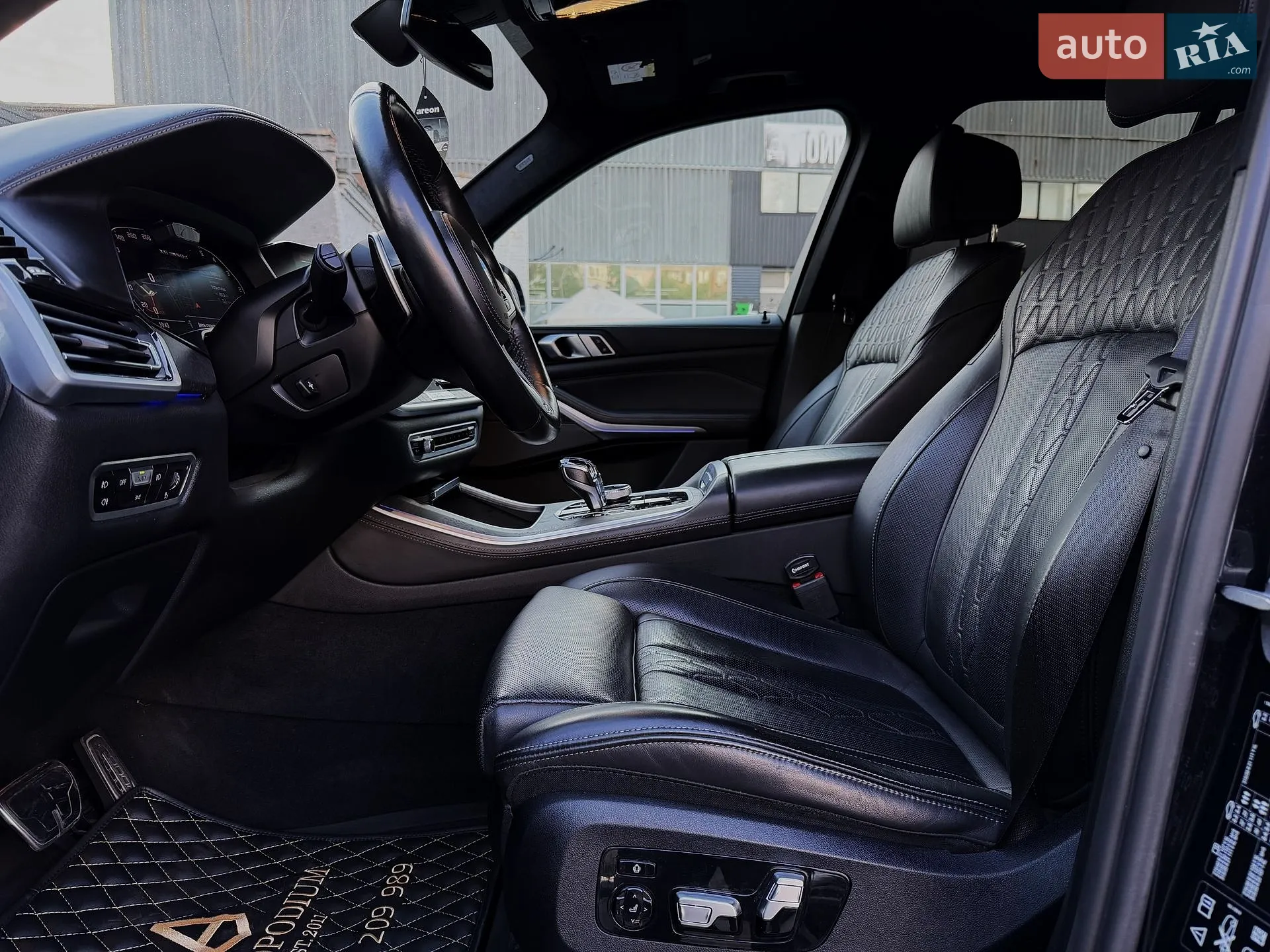 2021 BMW X5 - мініатюра 34