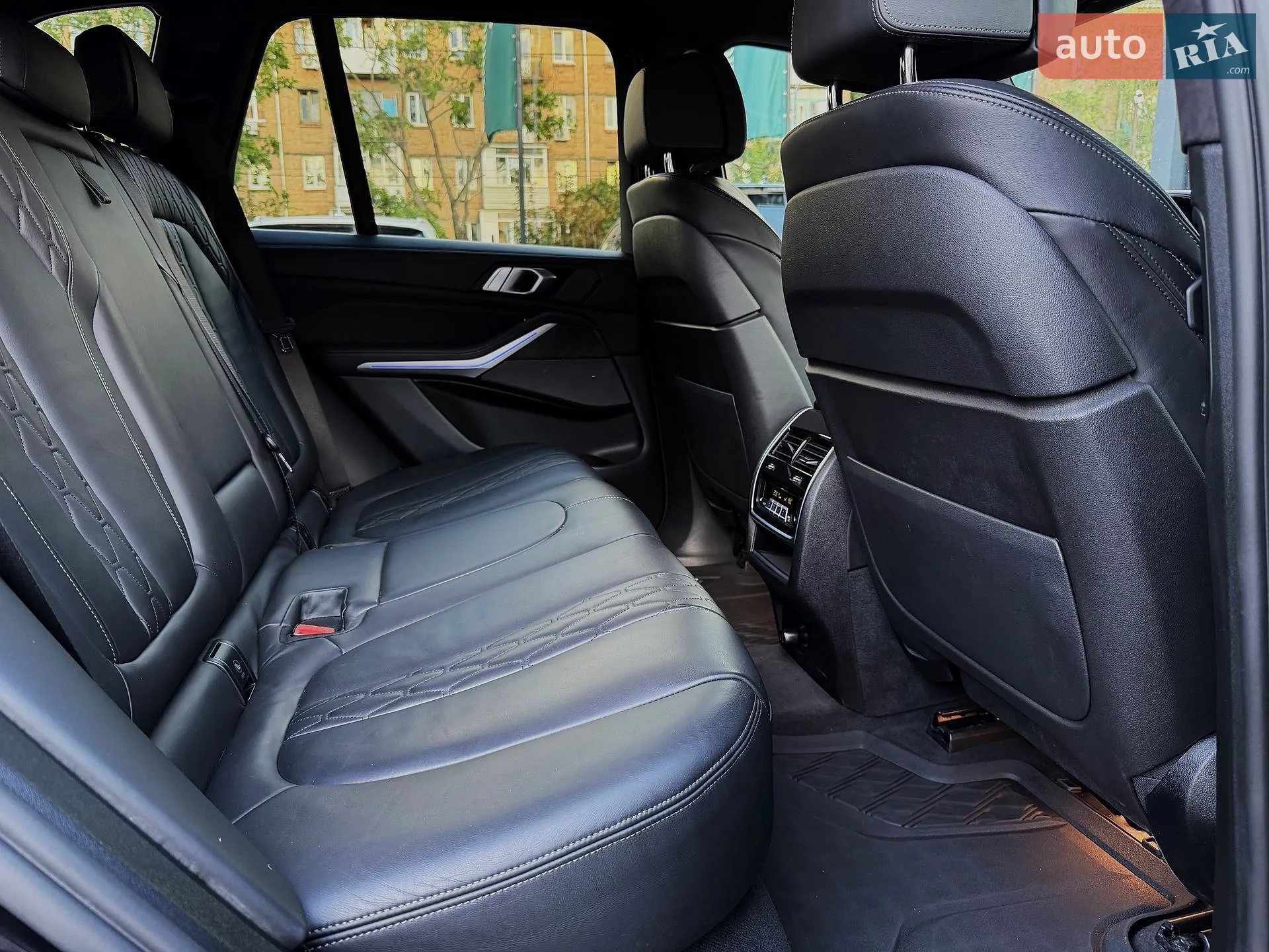 2021 BMW X5 - мініатюра 38