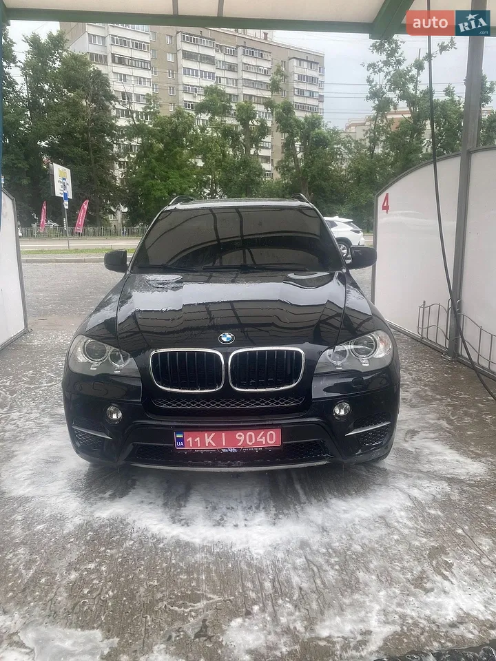 2010 BMW X5 - мініатюра 16