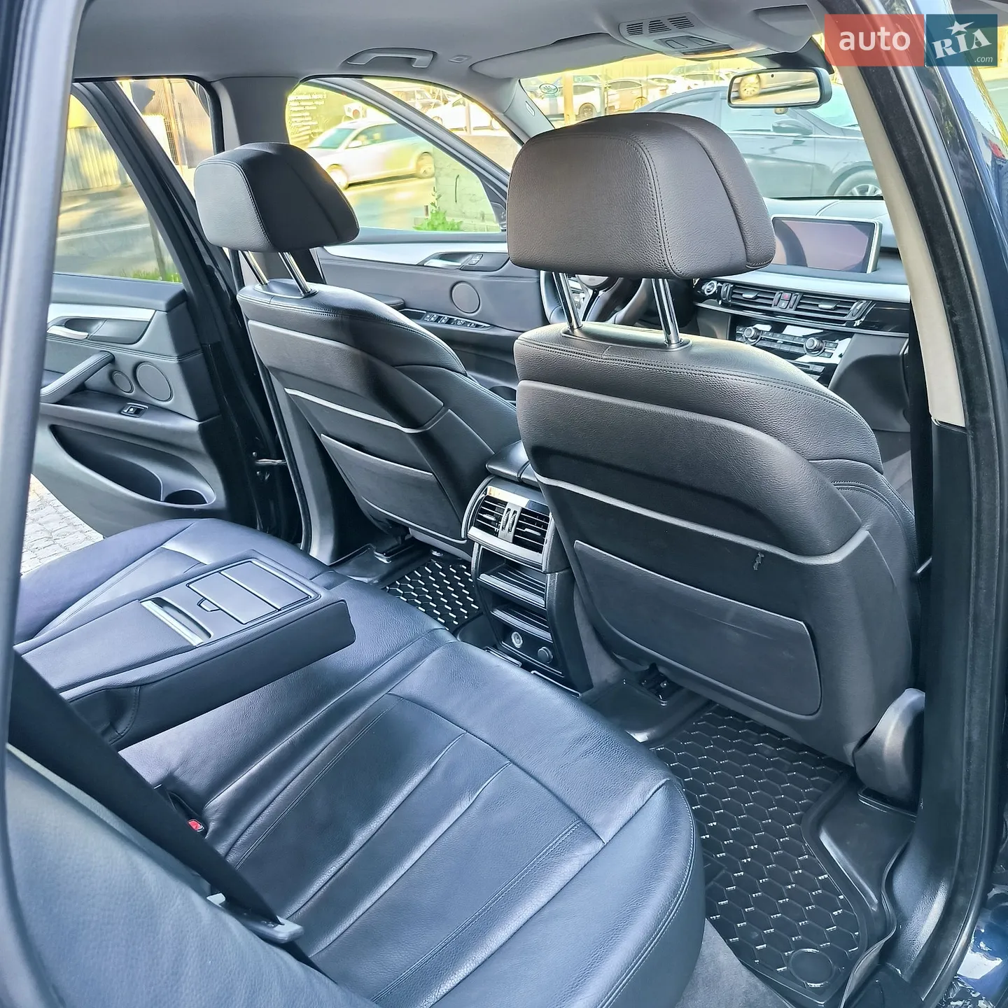 2016 BMW X5 - мініатюра 24