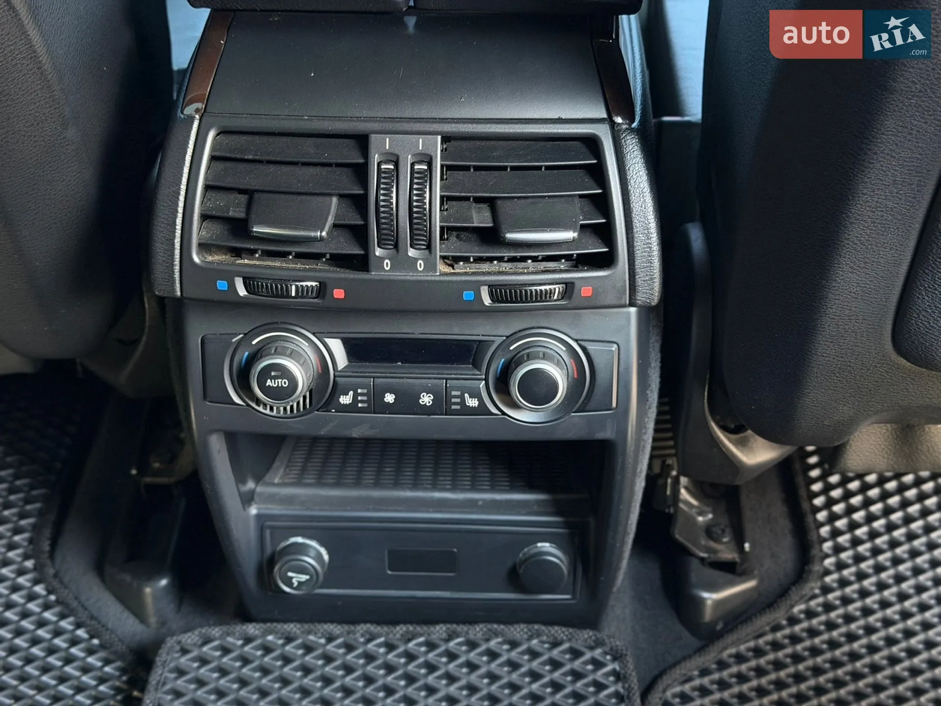 2013 BMW X5 - мініатюра 31
