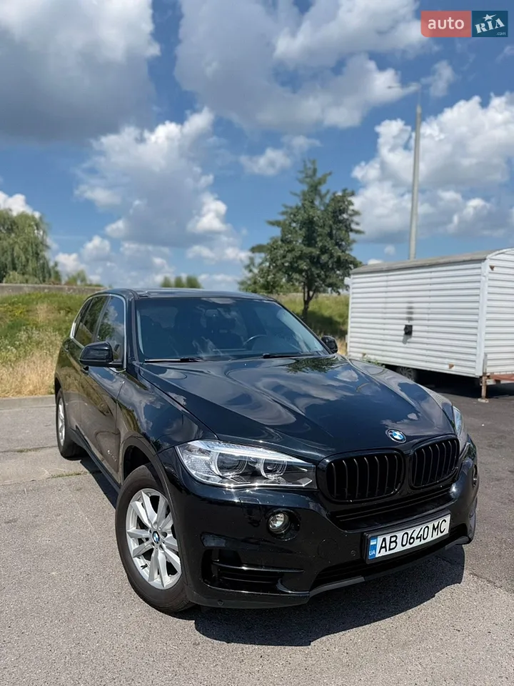 2017 BMW X5 - мініатюра 24