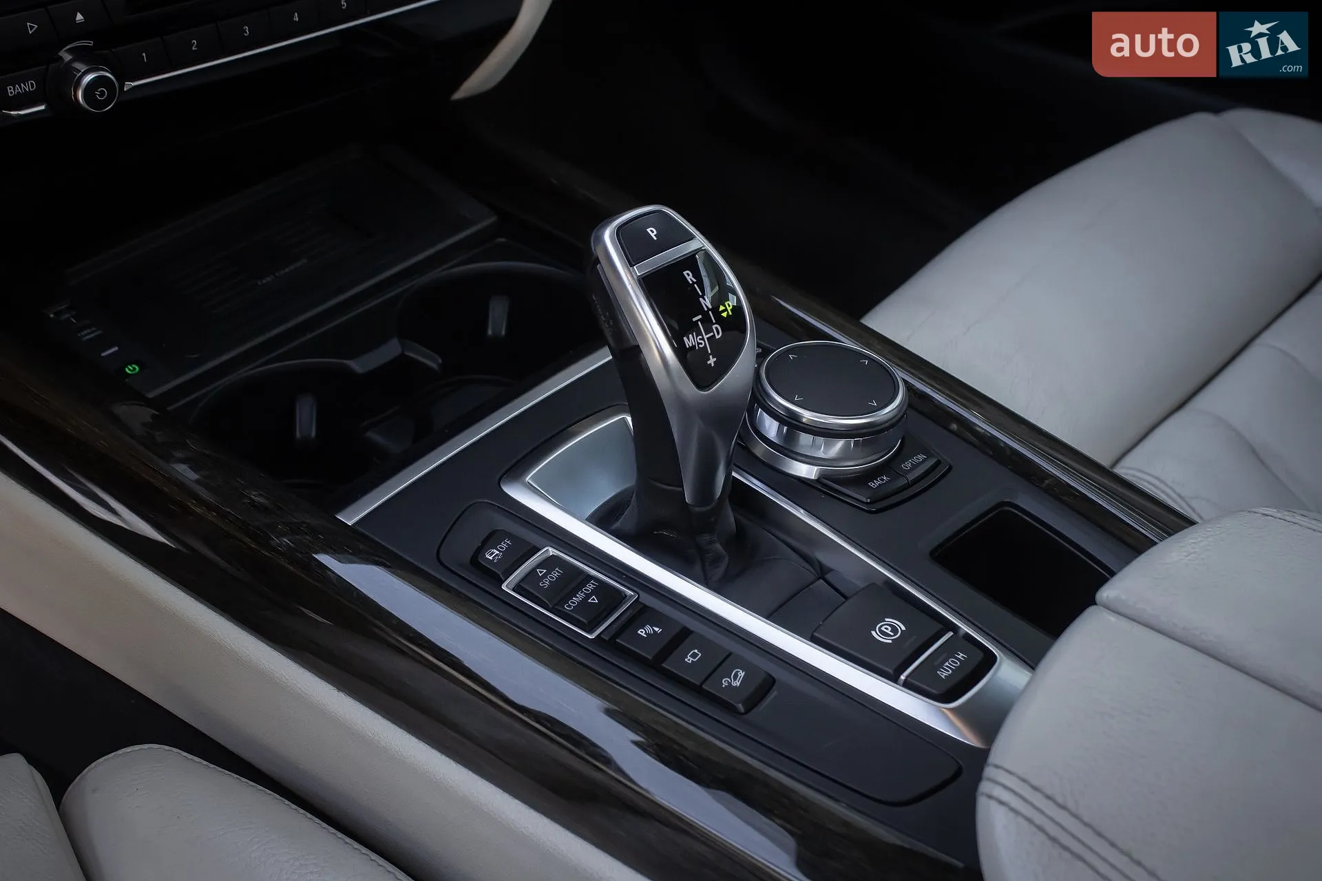 2016 BMW X5 - мініатюра 26