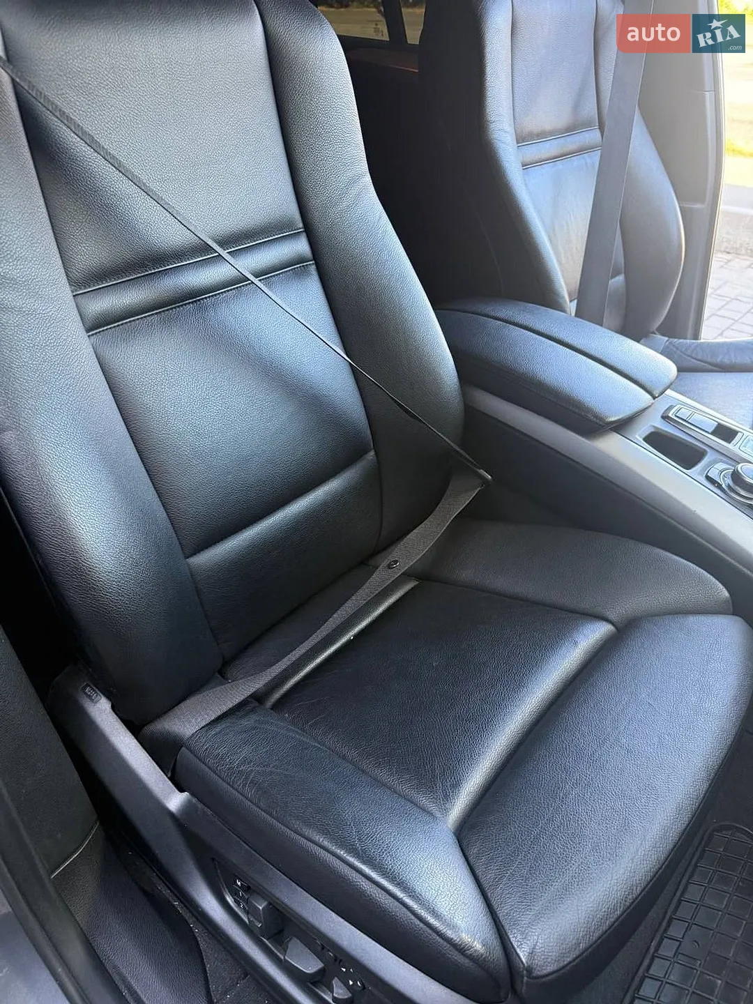 2010 BMW X5 - мініатюра 24