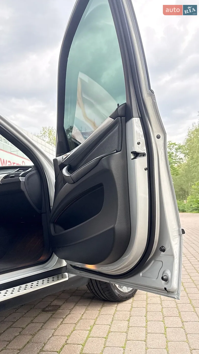 2010 BMW X5 - мініатюра 31