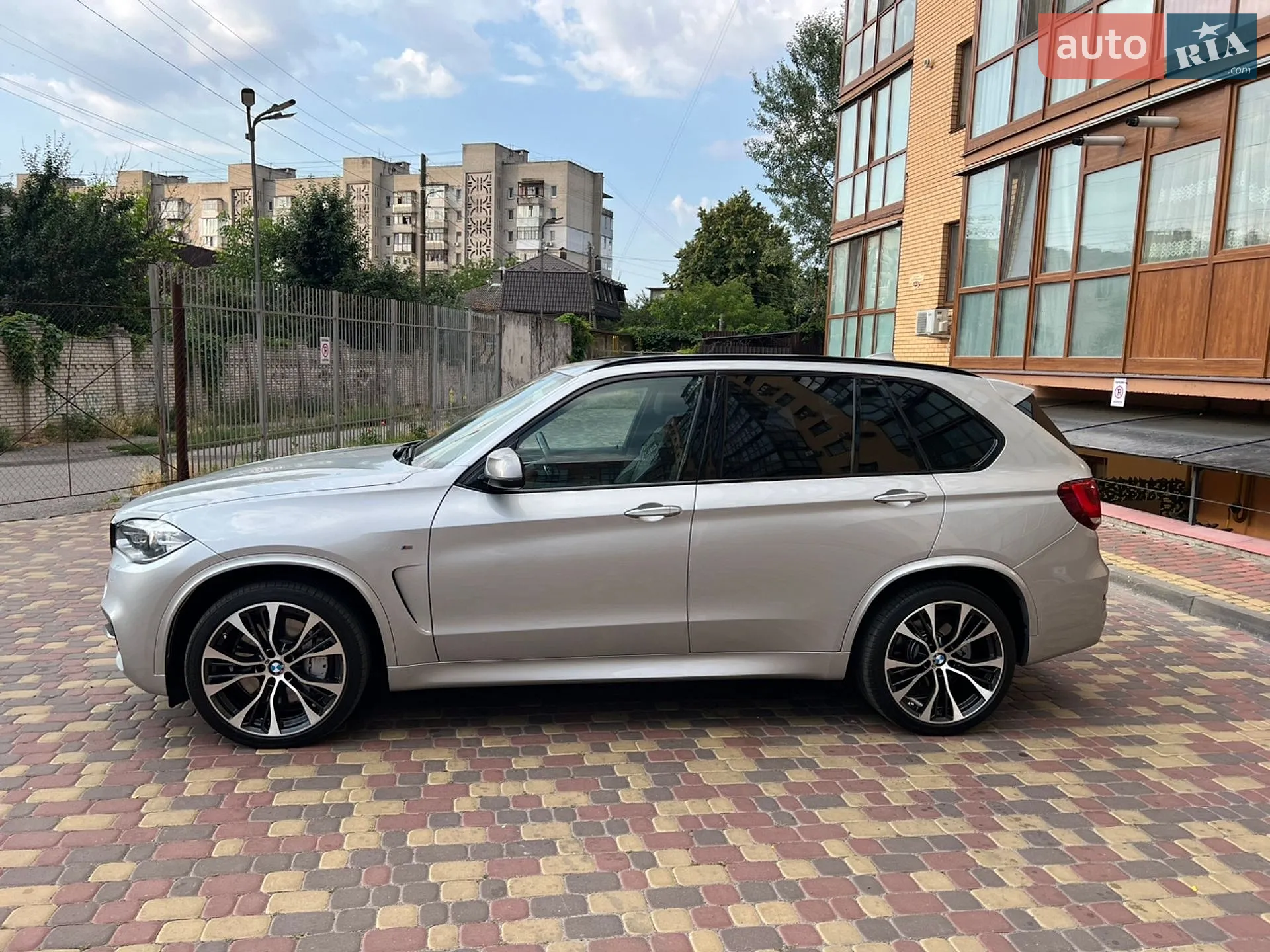 2014 BMW X5 - мініатюра 3