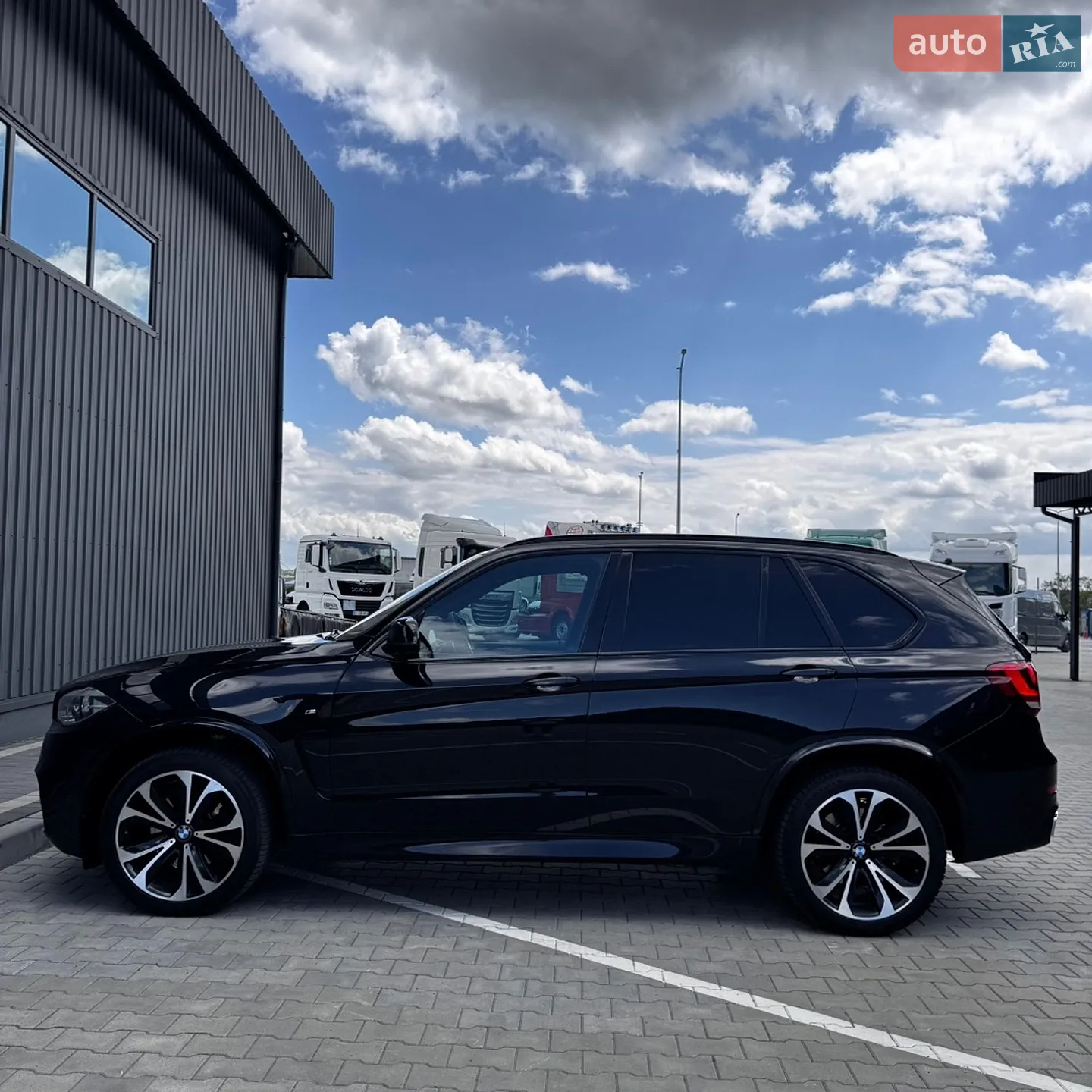 2016 BMW X5 - мініатюра 14