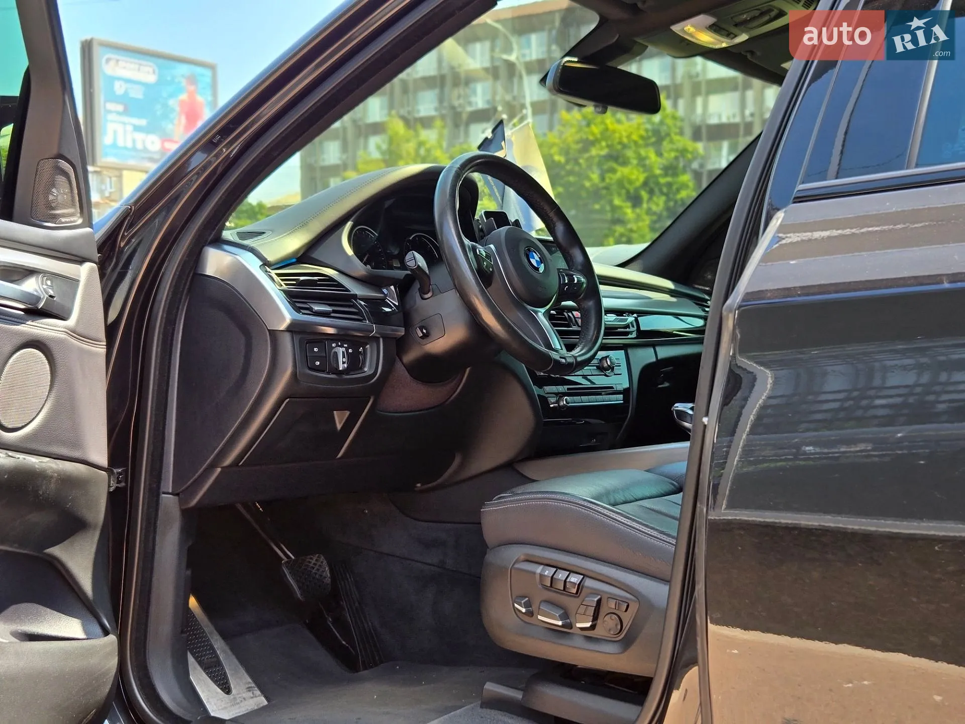 2017 BMW X5 - мініатюра 15
