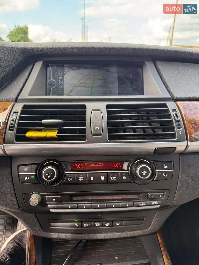 2011 BMW X5 - мініатюра 13