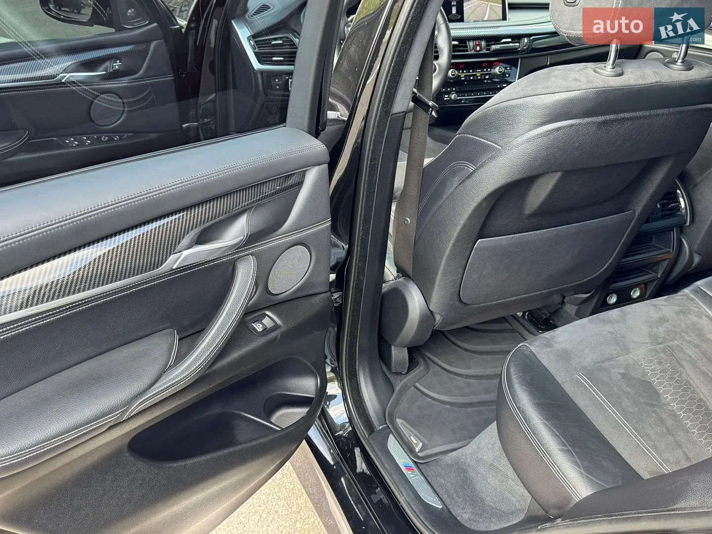 2017 BMW X5 - мініатюра 19