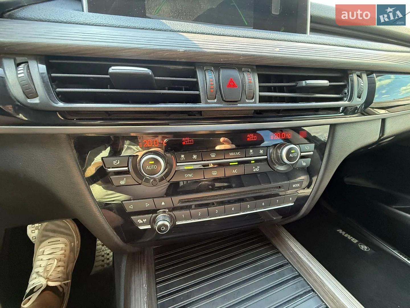 2015 BMW X5 - мініатюра 21
