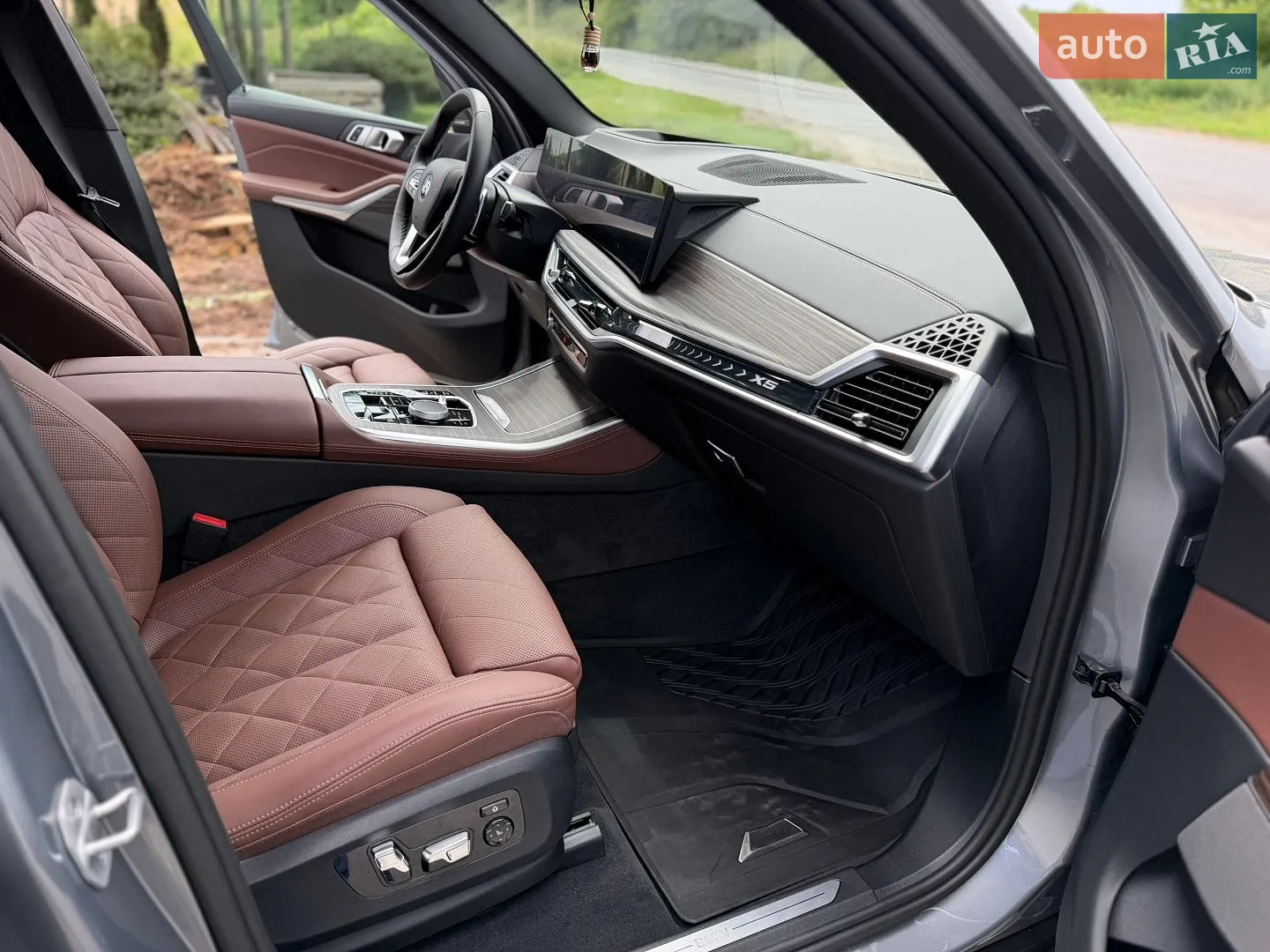 2024 BMW X5 - мініатюра 38