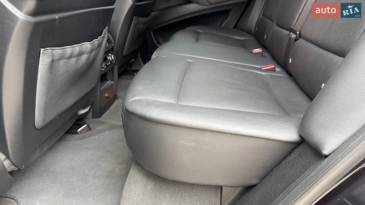 2010 BMW X5 - мініатюра 33