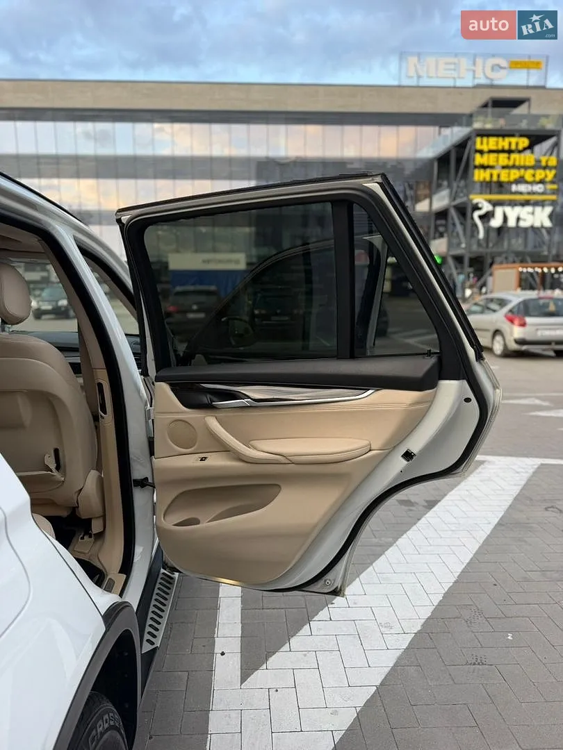 2015 BMW X5 - мініатюра 22