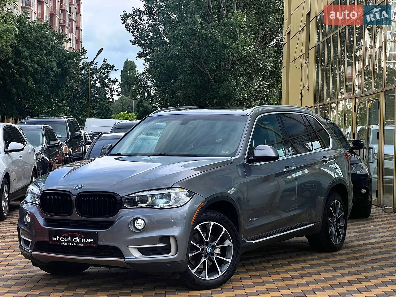 2014 BMW X5 - мініатюра 10