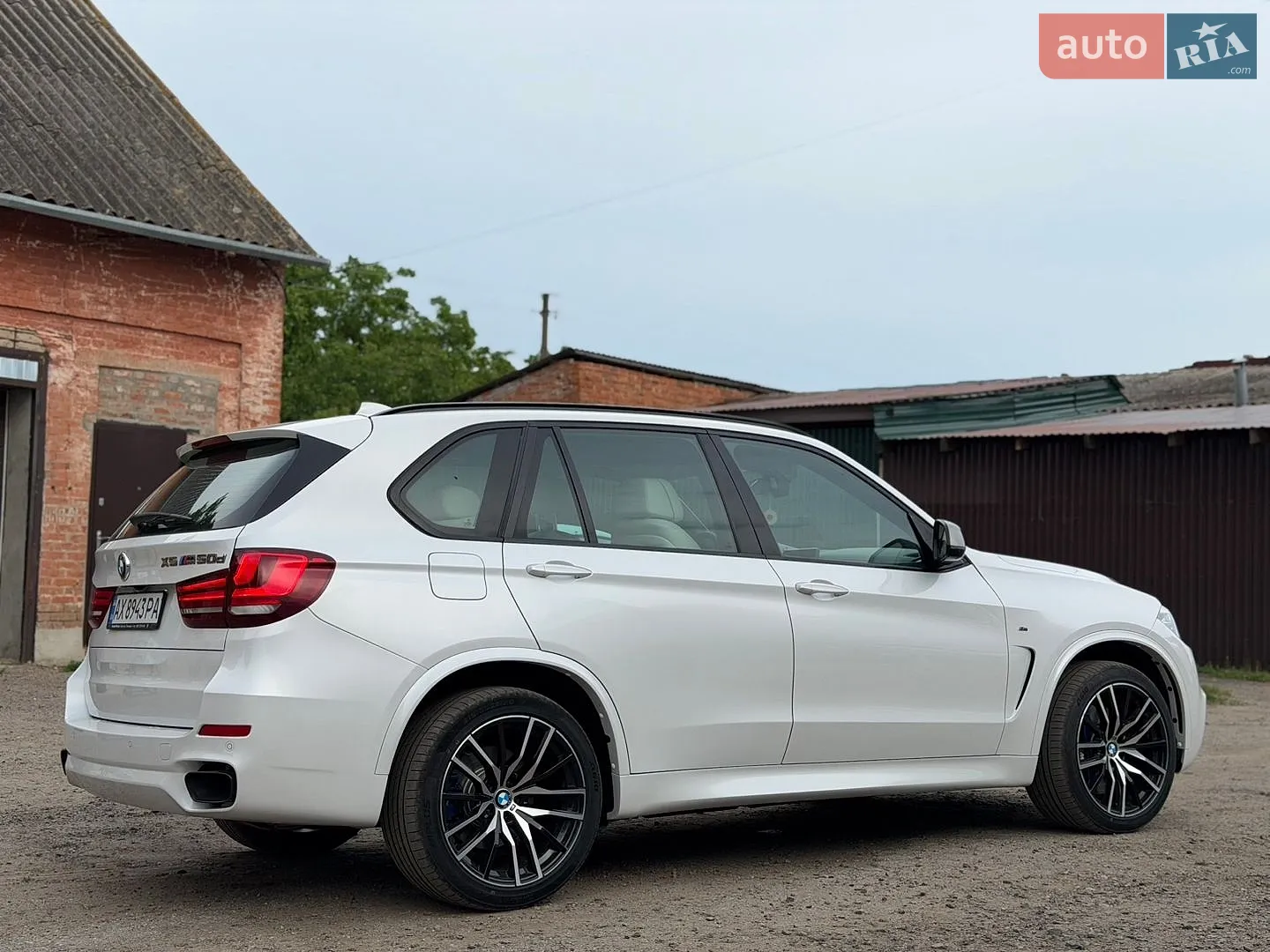 2015 BMW X5 - мініатюра 10