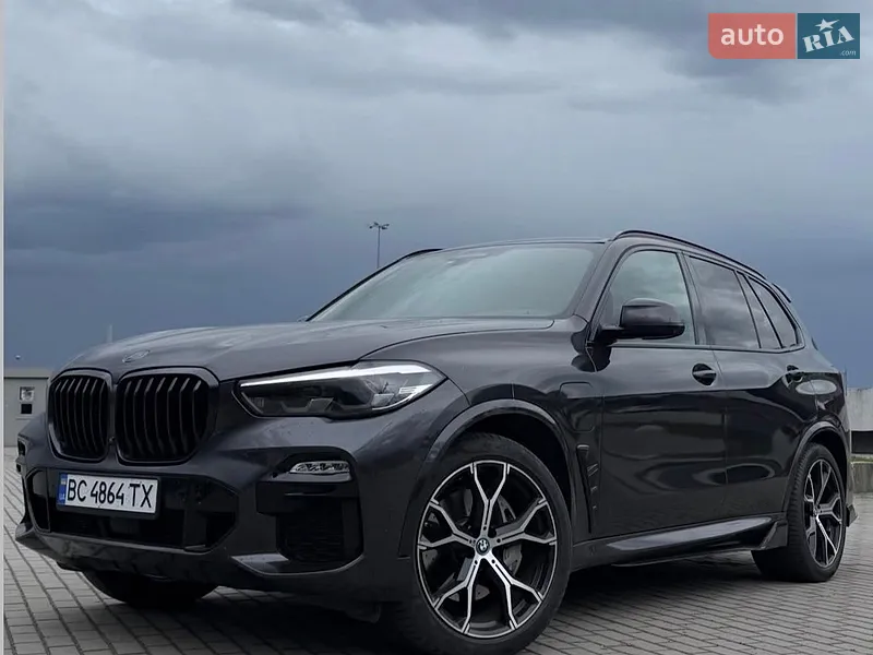 BMW X5 2021