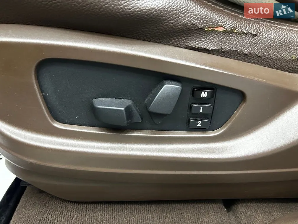 2011 BMW X5 - мініатюра 13