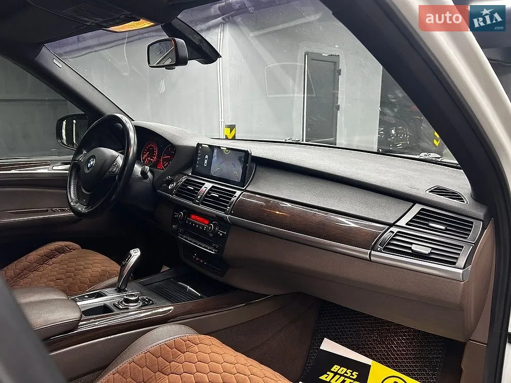 2011 BMW X5 - мініатюра 26