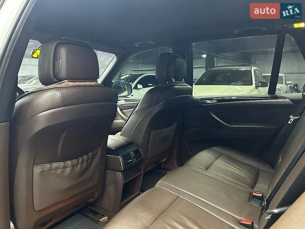 2011 BMW X5 - мініатюра 30