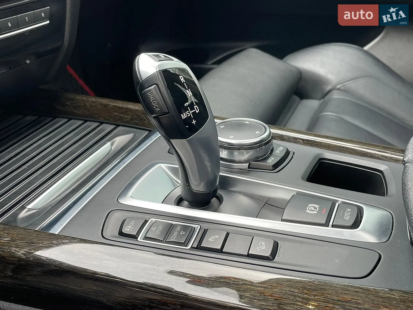 2015 BMW X5 - мініатюра 27