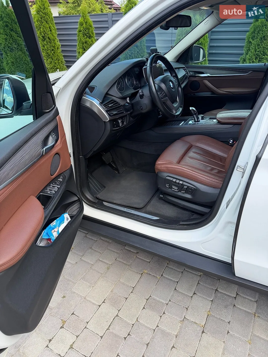 2016 BMW X5 - мініатюра 14
