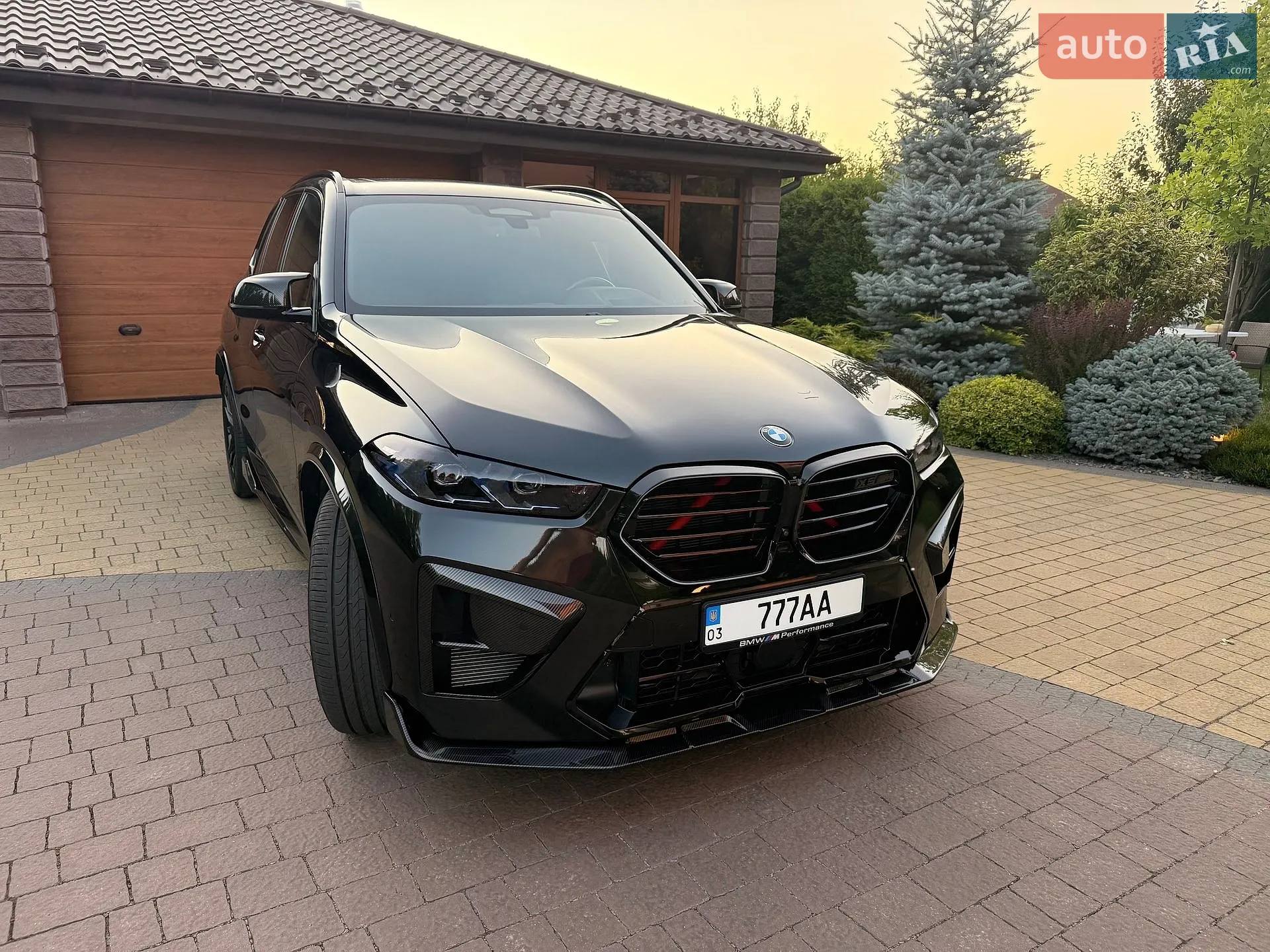 2022 BMW X5 - фото 1