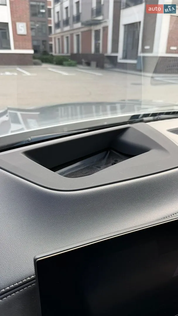 2025 BMW X5 - мініатюра 37